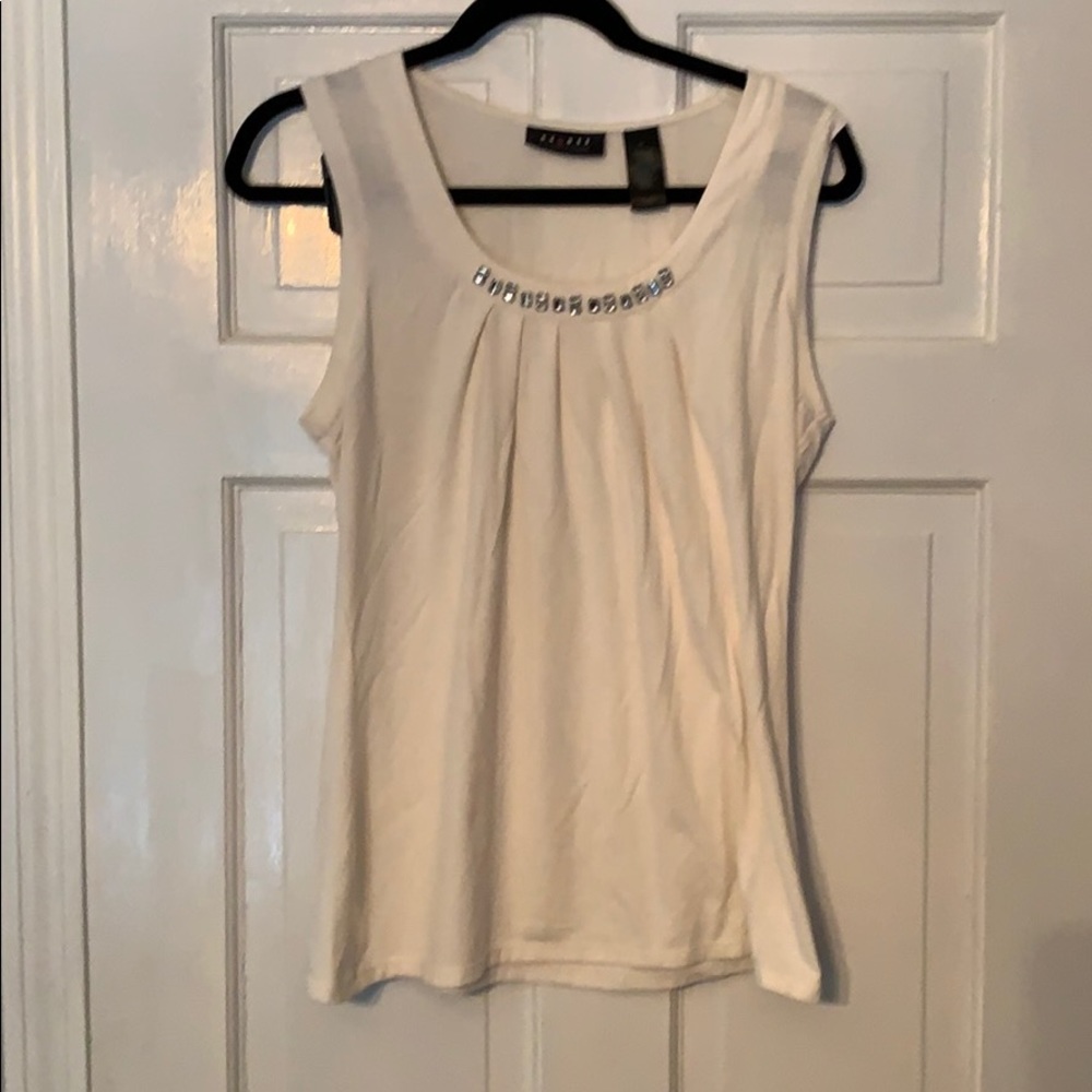 Access Liz Claiborne Ivory tank.